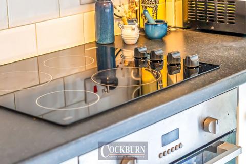 1 bedroom maisonette for sale, Prestbury Square, Mottingham, SE9