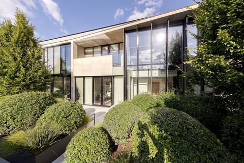 3 bedroom flat for sale, Boiler House, Battersea Power Station, London SW11
