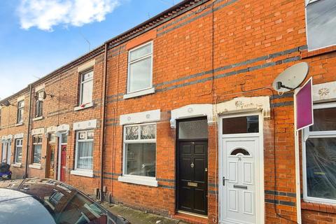 2 bedroom terraced house to rent, Fielding Street, Staffordshire ST4