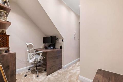 1 bedroom flat to rent, Porchester Terrace North, London W2