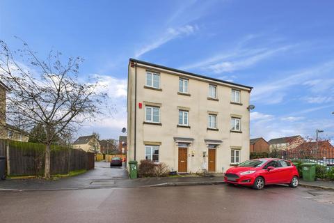 undefined, Middle Leaze, Chippenham SN14