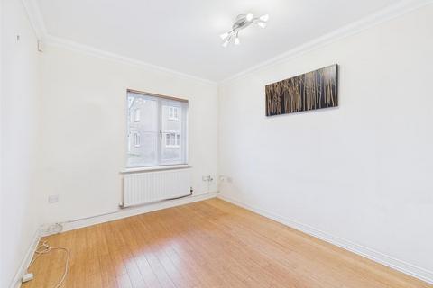 undefined, Middle Leaze, Chippenham SN14