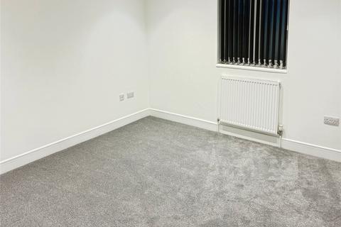 4 bedroom terraced house to rent, Coleshill Road, Warwickshire CV10