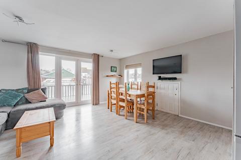 3 bedroom cottage for sale, Staitheway Road, Wroxham