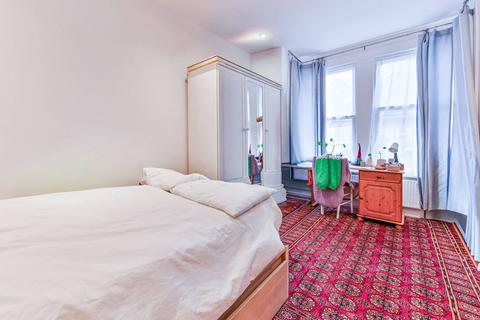 2 bedroom flat for sale, Candler Street, Tottenham, London, N15
