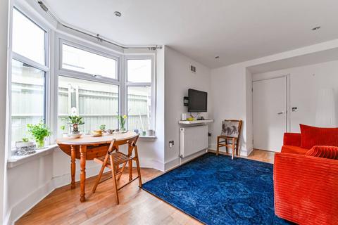 2 bedroom flat for sale, Candler Street, Tottenham, London, N15