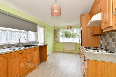 2 bedroom detached bungalow for sale, Binstead Lodge Road, Ryde PO33