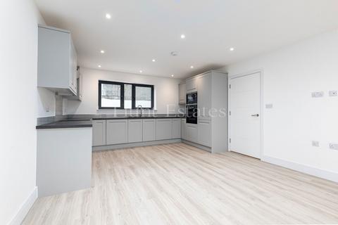 undefined, 2 Crown Villas