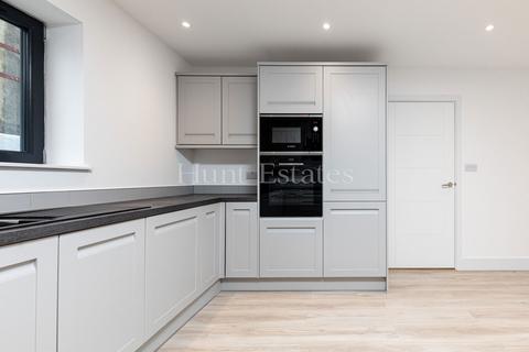 undefined, 2 Crown Villas