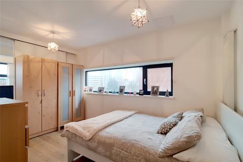 2 bedroom apartment to rent, Channelsea Road London E15