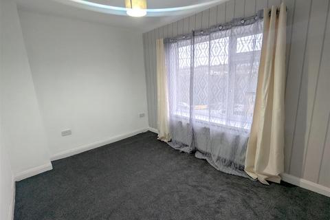 2 bedroom terraced house for sale, Whitegate Road, Halifax HX3