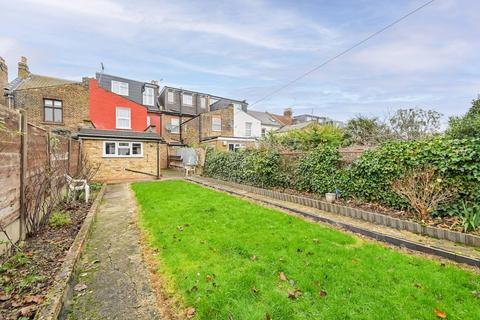 5 bedroom house for sale, Ravenstone Road, Turnpike Lane, London, N8