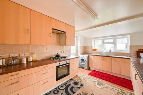 undefined, Ravenstone Road, Turnpike Lane, London, N8