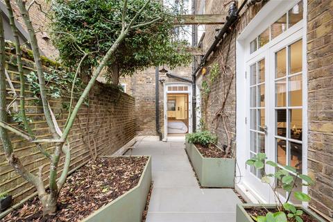 3 bedroom apartment for sale, Petersham Mews, London, SW7