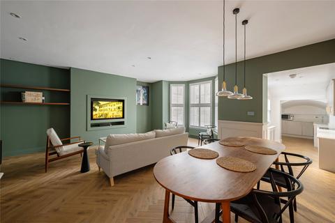 3 bedroom apartment for sale, Petersham Mews, London, SW7