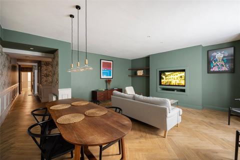 3 bedroom apartment for sale, Petersham Mews, London, SW7