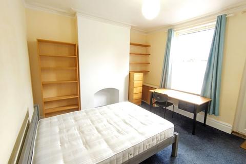 undefined, City Road, Nottingham NG7