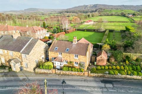 3 bedroom detached house for sale, Sutton, Thirsk