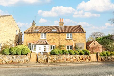 3 bedroom detached house for sale, Sutton, Thirsk