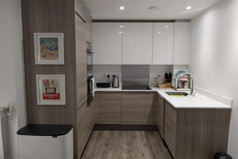 2 bedroom apartment to rent, Baroque Gardens, Grand Canal Avenue, SE16