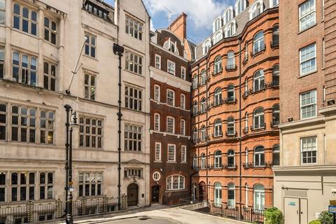 undefined, Stratton Street, London W1J