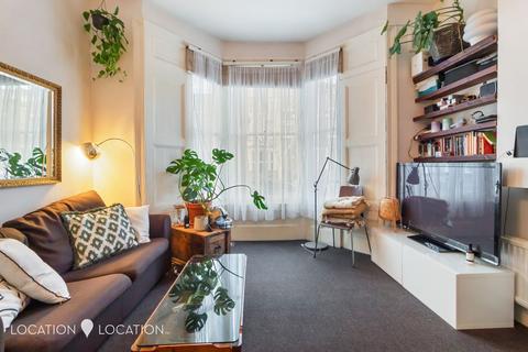1 bedroom flat to rent, Jenner Road, London, N16