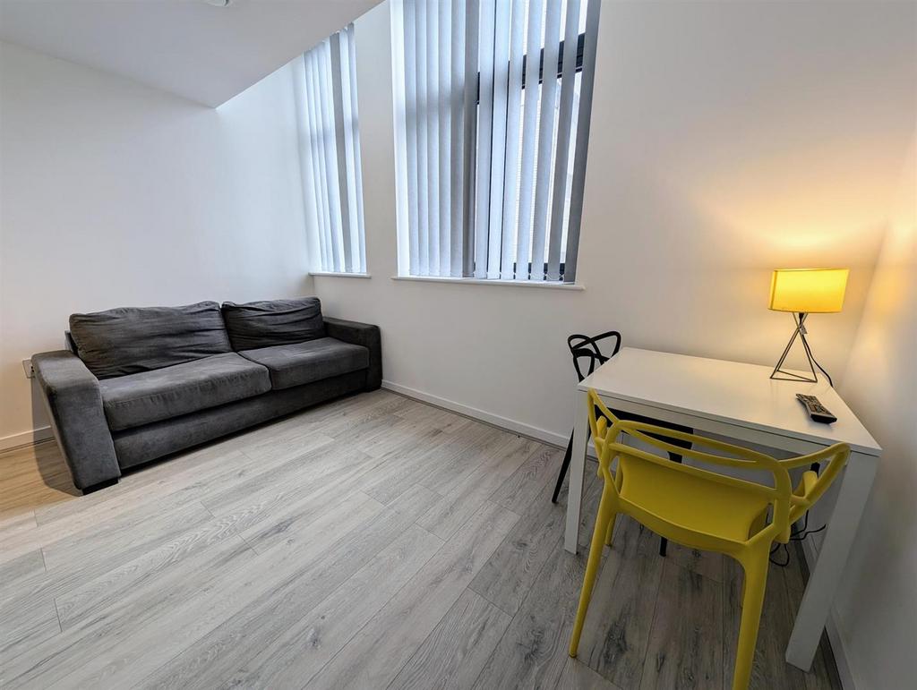 Living Room.jpg