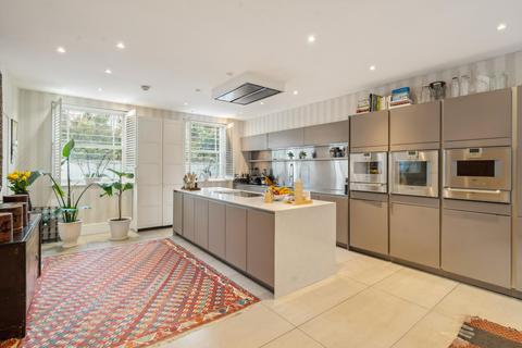 4 bedroom semi-detached house to rent, Gertrude Street, London, SW10