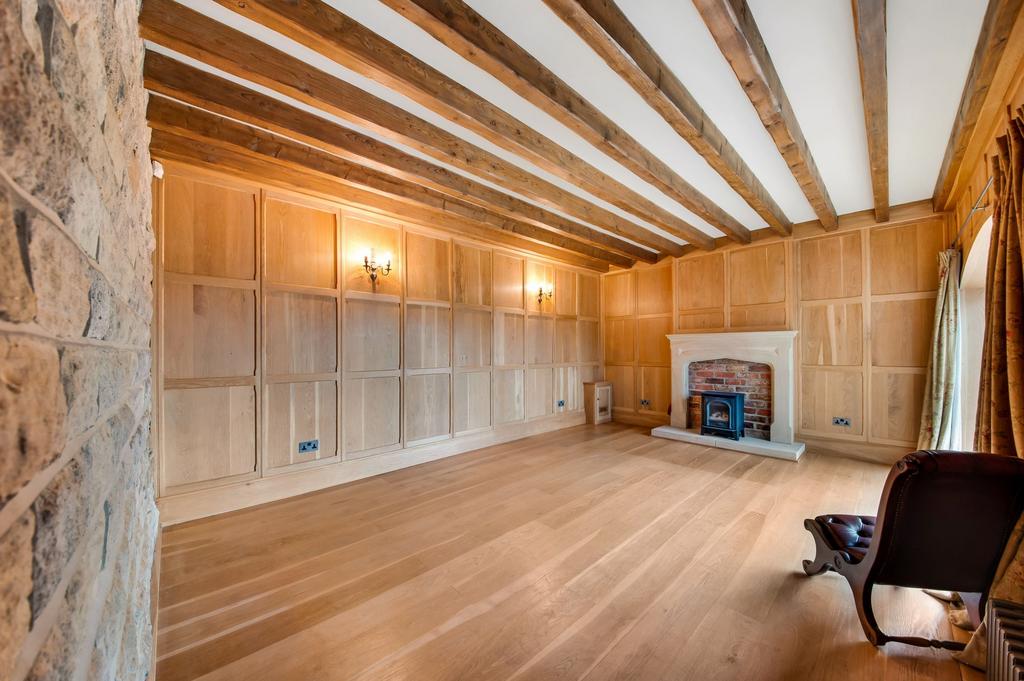 Second sitting room