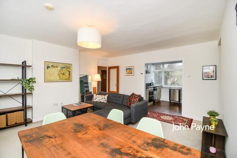2 bedroom flat to rent, Pelton Road London SE10