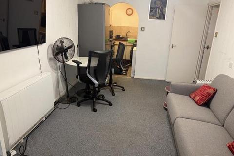 1 bedroom flat to rent, Ainsley Close, Edmonton