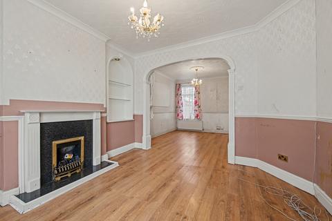 4 bedroom terraced house for sale, Cavendish Road, Skegness PE25