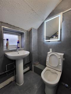 2 bedroom flat to rent, Woolwich High Street, Woolwich