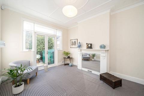 undefined, Kingsdown Avenue, London W13