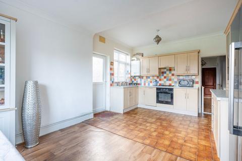 undefined, Gournay Avenue, Gorleston