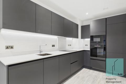Gwen Davis Way, Dagenham RM9