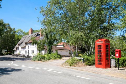 undefined, Woodall Close, Milton Keynes MK10
