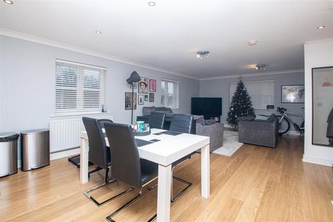 undefined, Woodall Close, Milton Keynes MK10