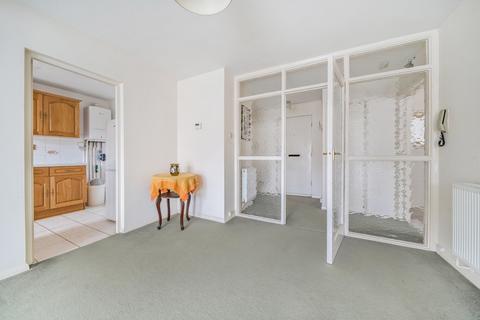 2 bedroom apartment for sale, Brackley Road, Beckenham, Kent