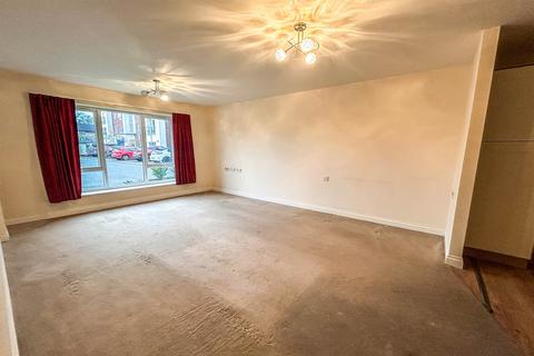 2 bedroom flat for sale, Dovecote Meadows, Sunderland