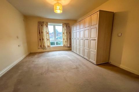 2 bedroom flat for sale, Dovecote Meadows, Sunderland