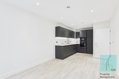 undefined, Gwen Davis Way, Dagenham RM9