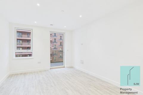 undefined, Gwen Davis Way, Dagenham RM9