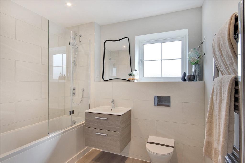 Hever Bathroom