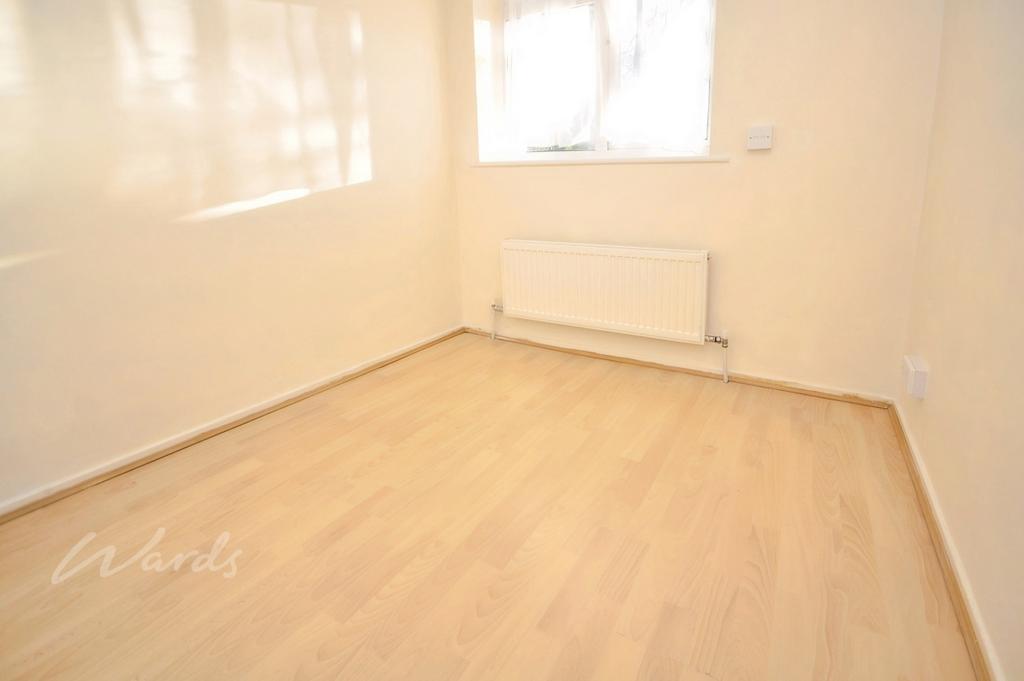Fir tree bedroom 3