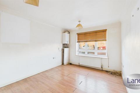 undefined, Hobbs Close, Cheshunt