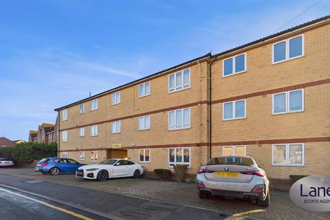 1 bedroom flat for sale, Hobbs Close, Cheshunt