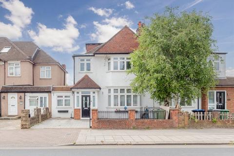 4 bedroom house for sale, Chamberlayne Road, London NW10