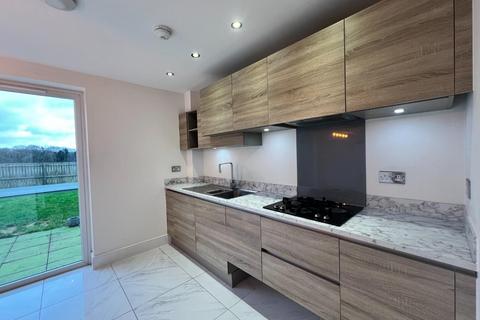3 bedroom semi-detached house to rent, Lynnwood Drive, Wynyard, Billingham
