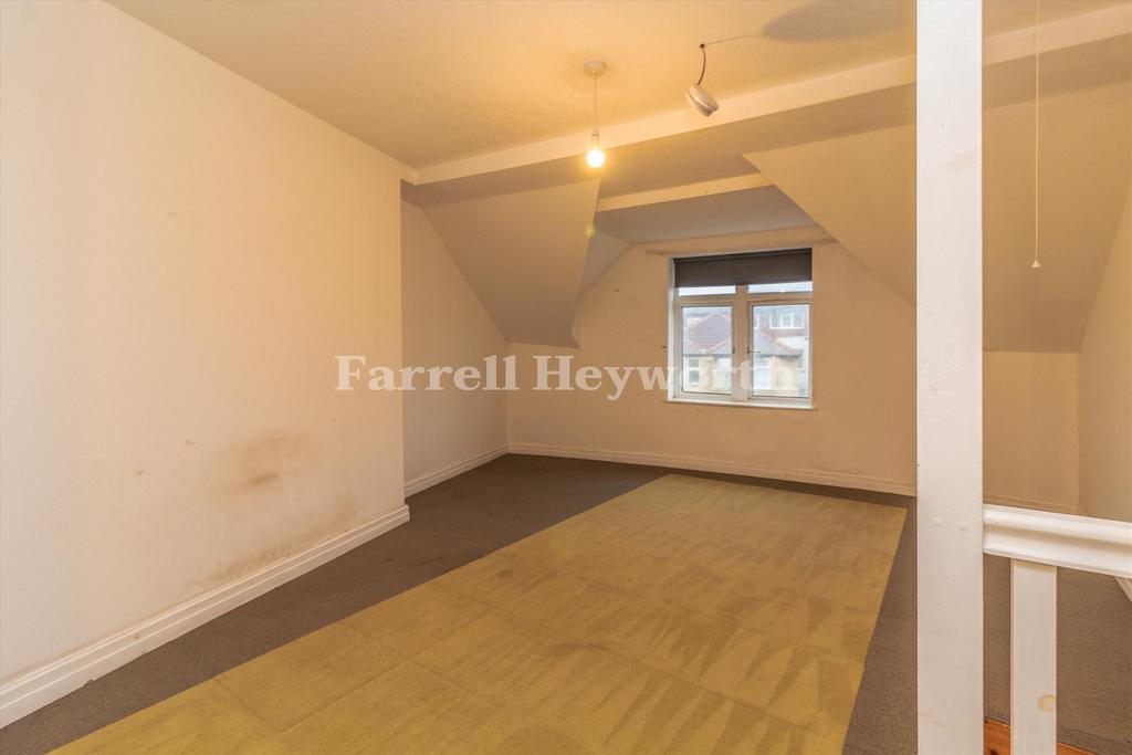Loft Room image 2